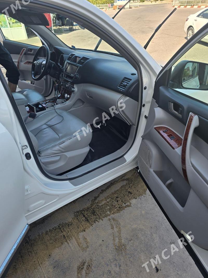 Toyota Highlander 2011 - 310 000 TMT - Ашхабад - img 3