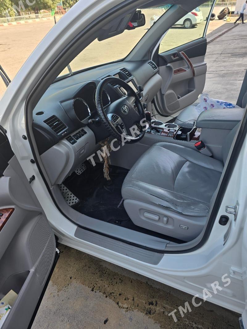 Toyota Highlander 2011 - 310 000 TMT - Ашхабад - img 7
