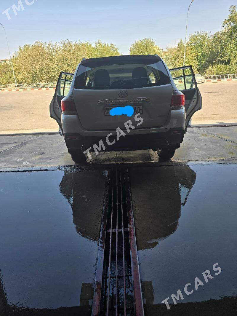 Toyota Highlander 2011 - 310 000 TMT - Ашхабад - img 9