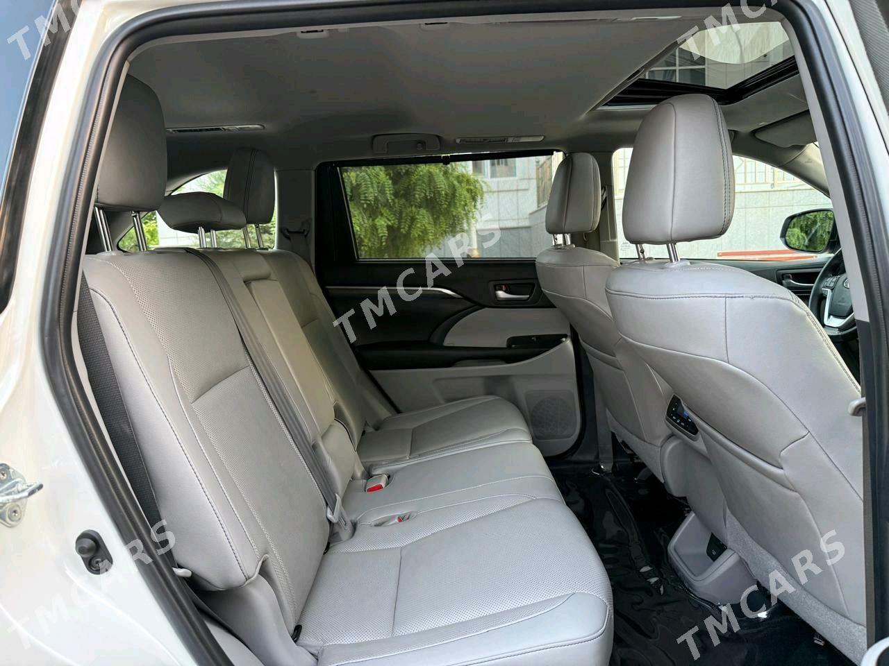 Toyota Highlander 2019 - 515 000 TMT - Aşgabat - img 8