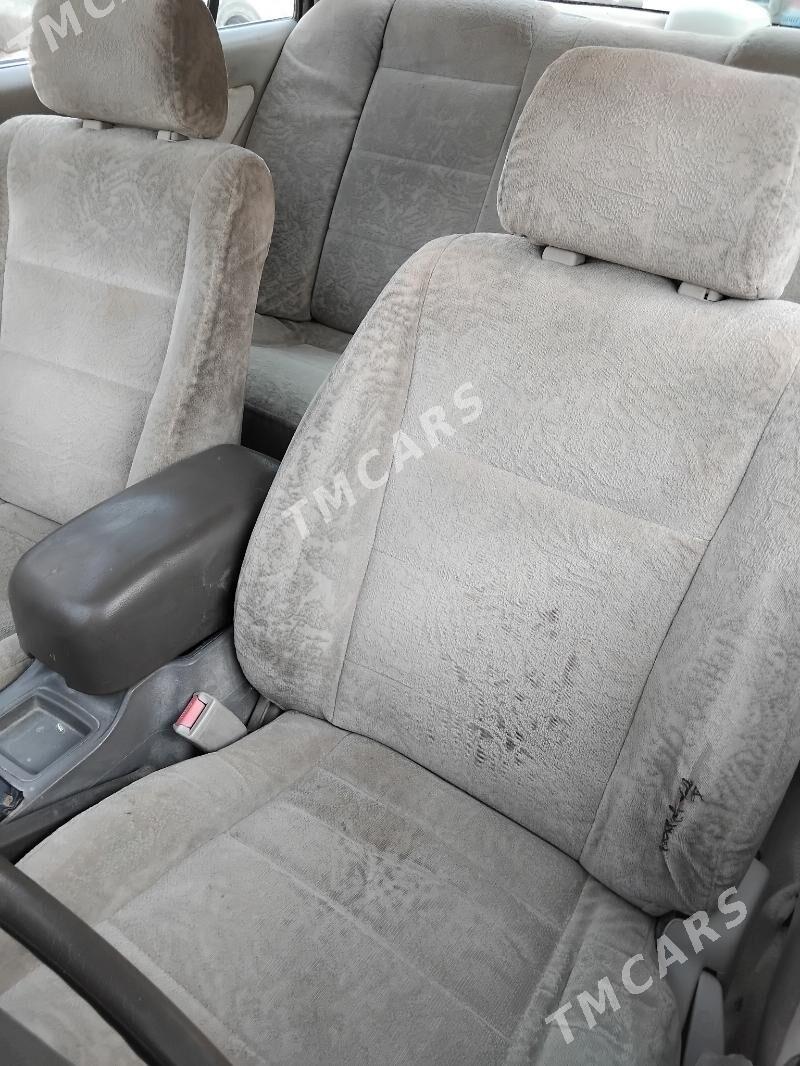 Mitsubishi Galant 1998 - 32 000 TMT - Tejen - img 4