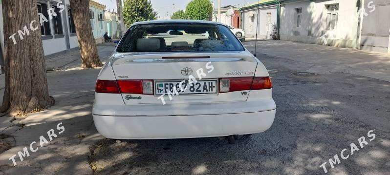 Toyota Camry 2000 - 140 000 TMT - Hitrowka - img 5