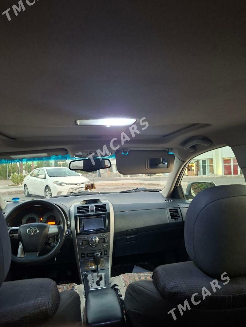 Toyota Corolla 2011 - 190 000 TMT - Aşgabat - img 3