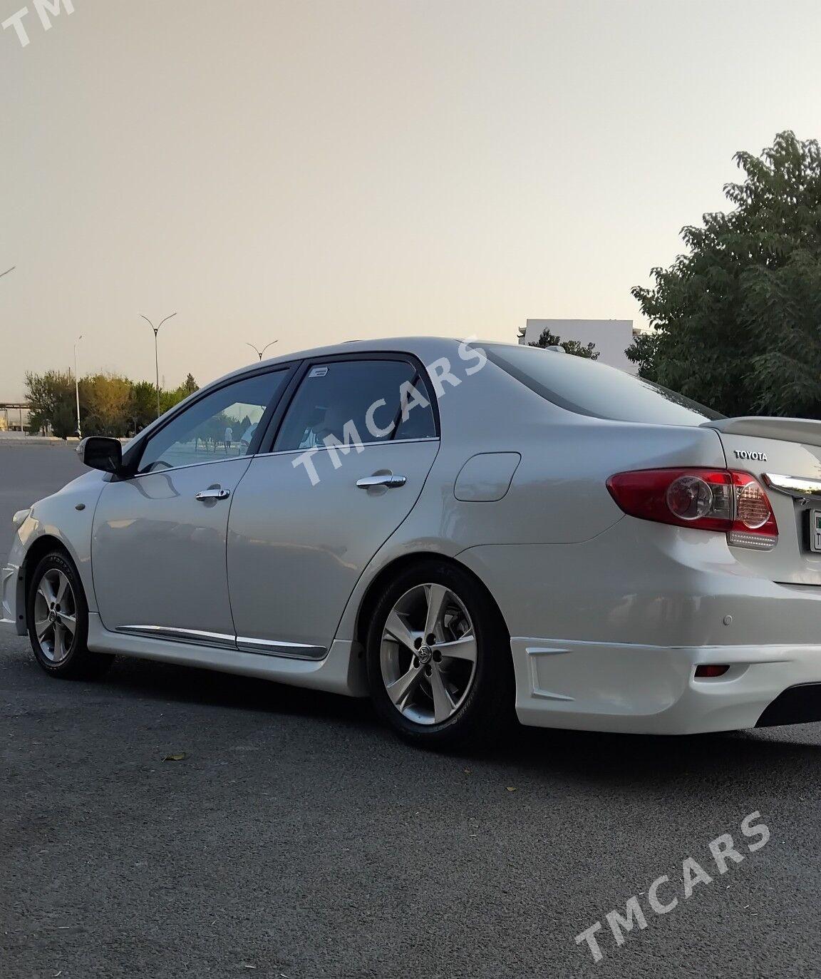 Toyota Corolla 2011 - 190 000 TMT - Aşgabat - img 2