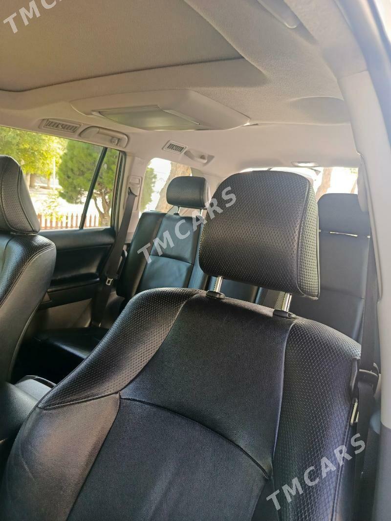 Toyota Land Cruiser Prado 2010 - 640 000 TMT - Балканабат - img 9