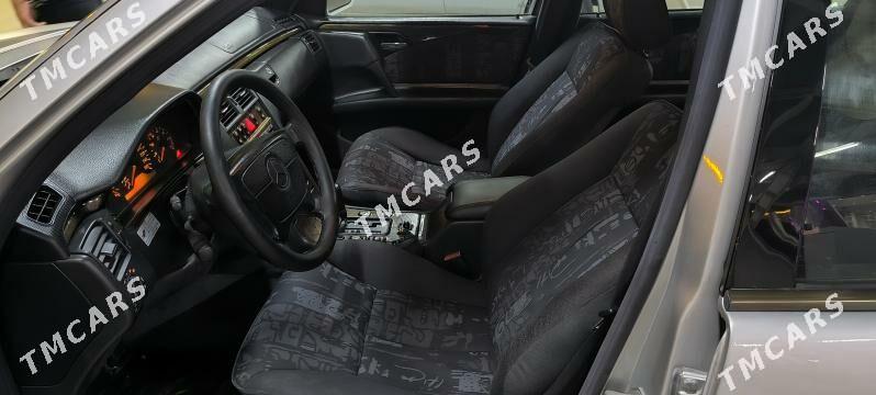 Mercedes-Benz E320 1997 - 85 000 TMT - Balkanabat - img 4