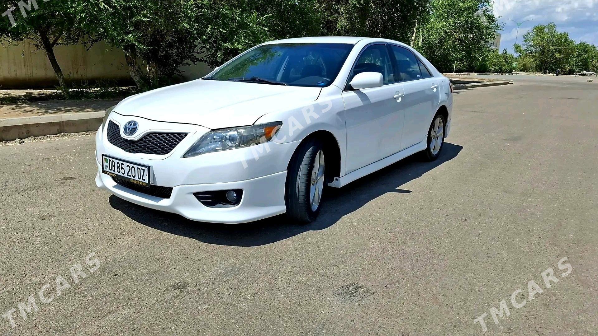 Toyota Camry 2011 - 195 000 TMT - Köneürgenç - img 4