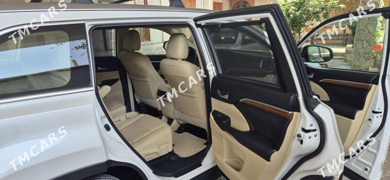 Toyota Highlander 2019 - 520 000 TMT - Мары - img 7