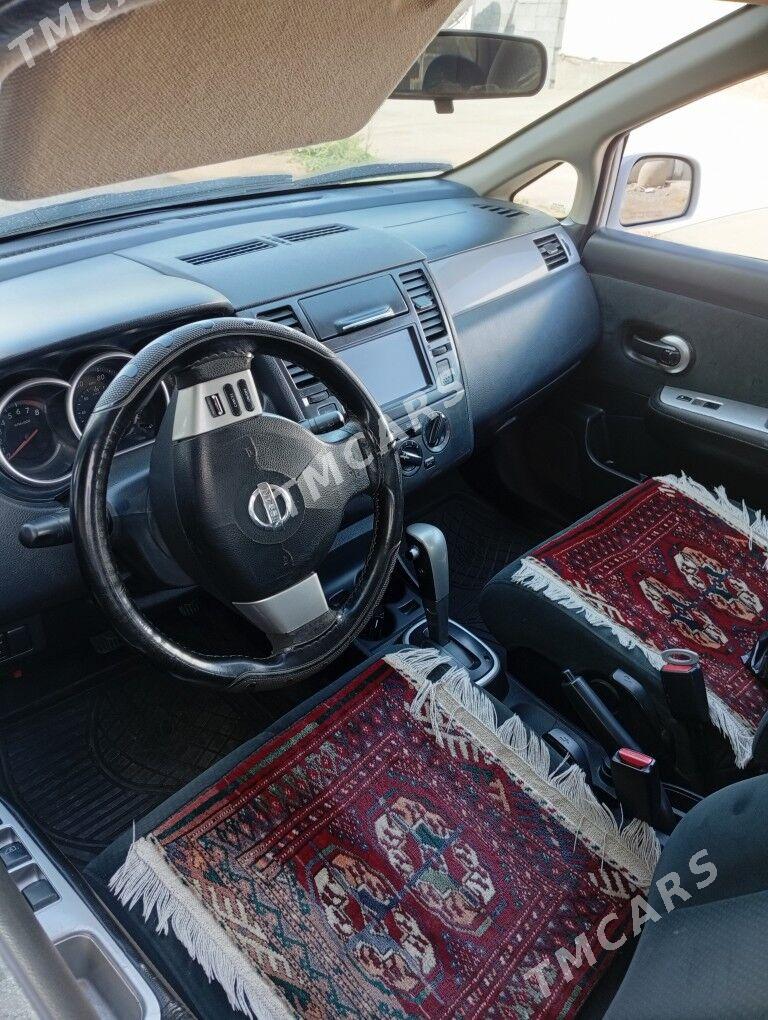 Nissan Versa 2010 - 118 000 TMT - Ашхабад - img 4