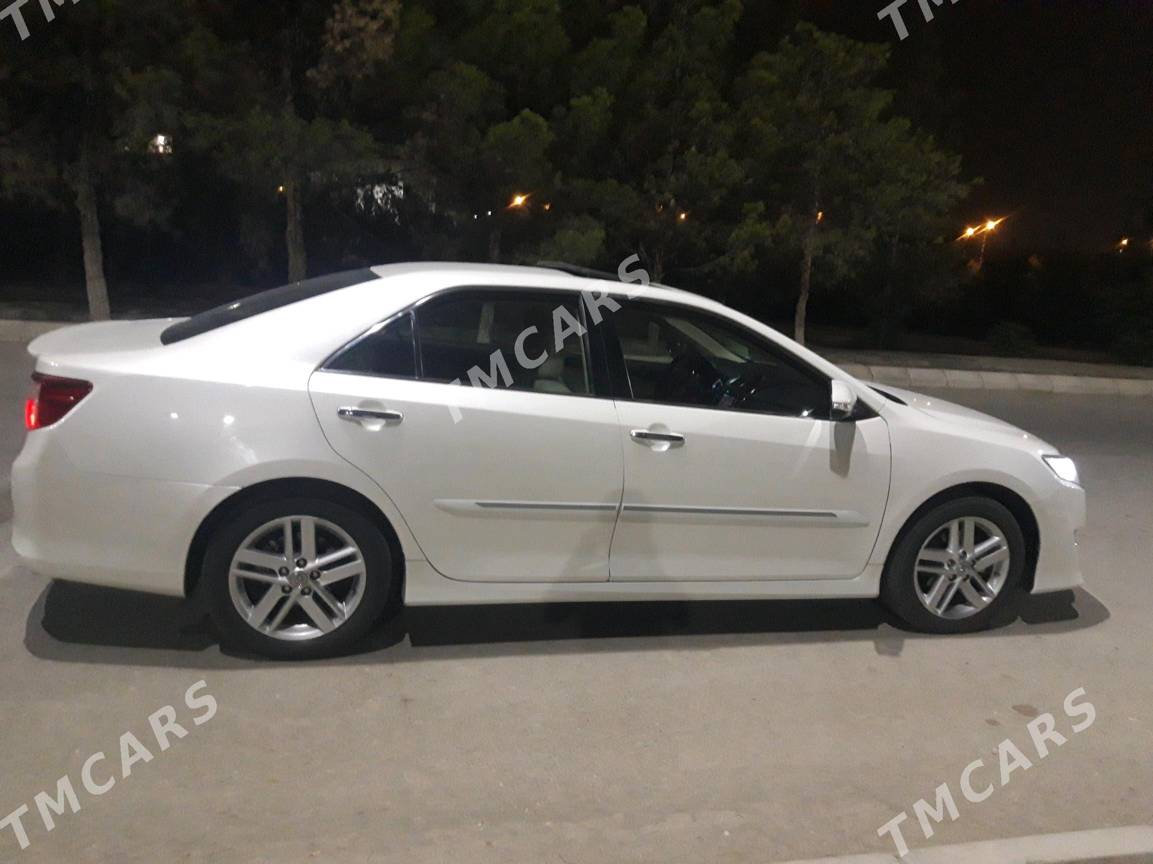 Toyota Camry 2013 - 275 000 TMT - Gurtly - img 3