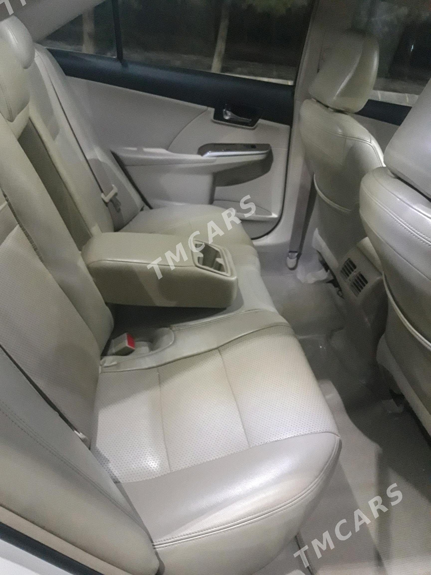 Toyota Camry 2013 - 275 000 TMT - Gurtly - img 4