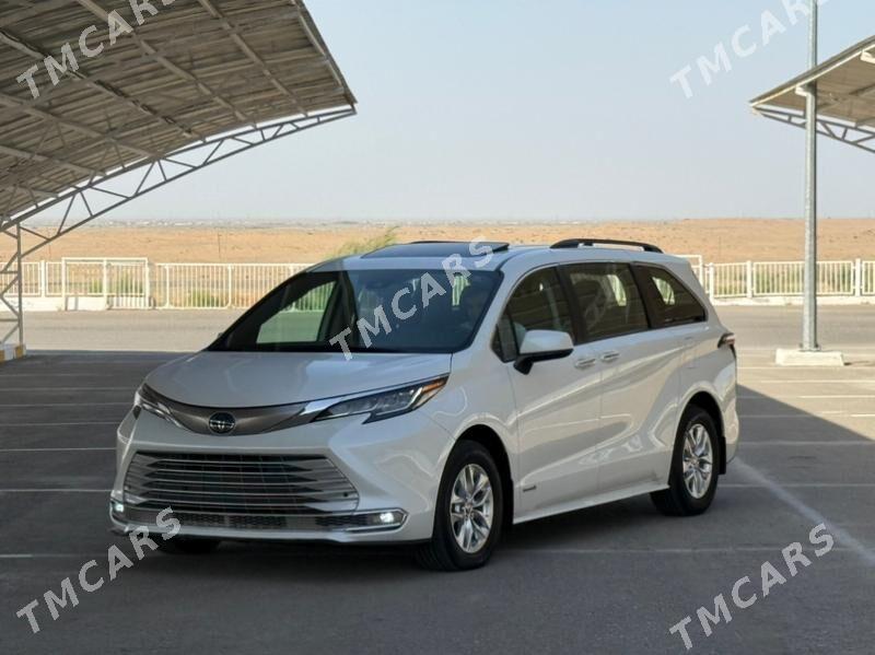Toyota Sienna 2021 - 575 000 TMT - Aşgabat - img 2
