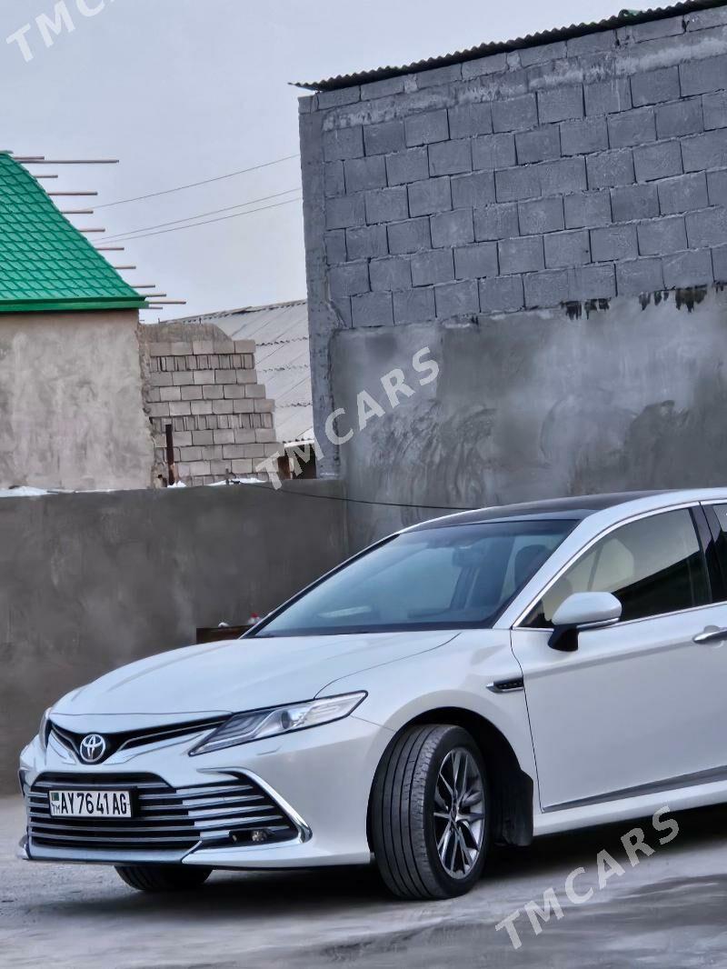 Toyota Camry 2023 - 770 000 TMT - Büzmeýin - img 6