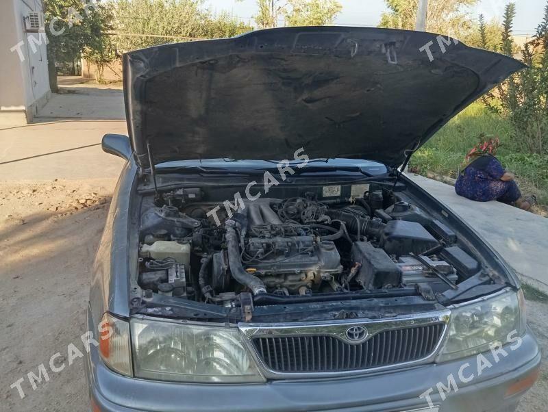 Toyota Avalon 1996 - 120 000 TMT - Достлук - img 3