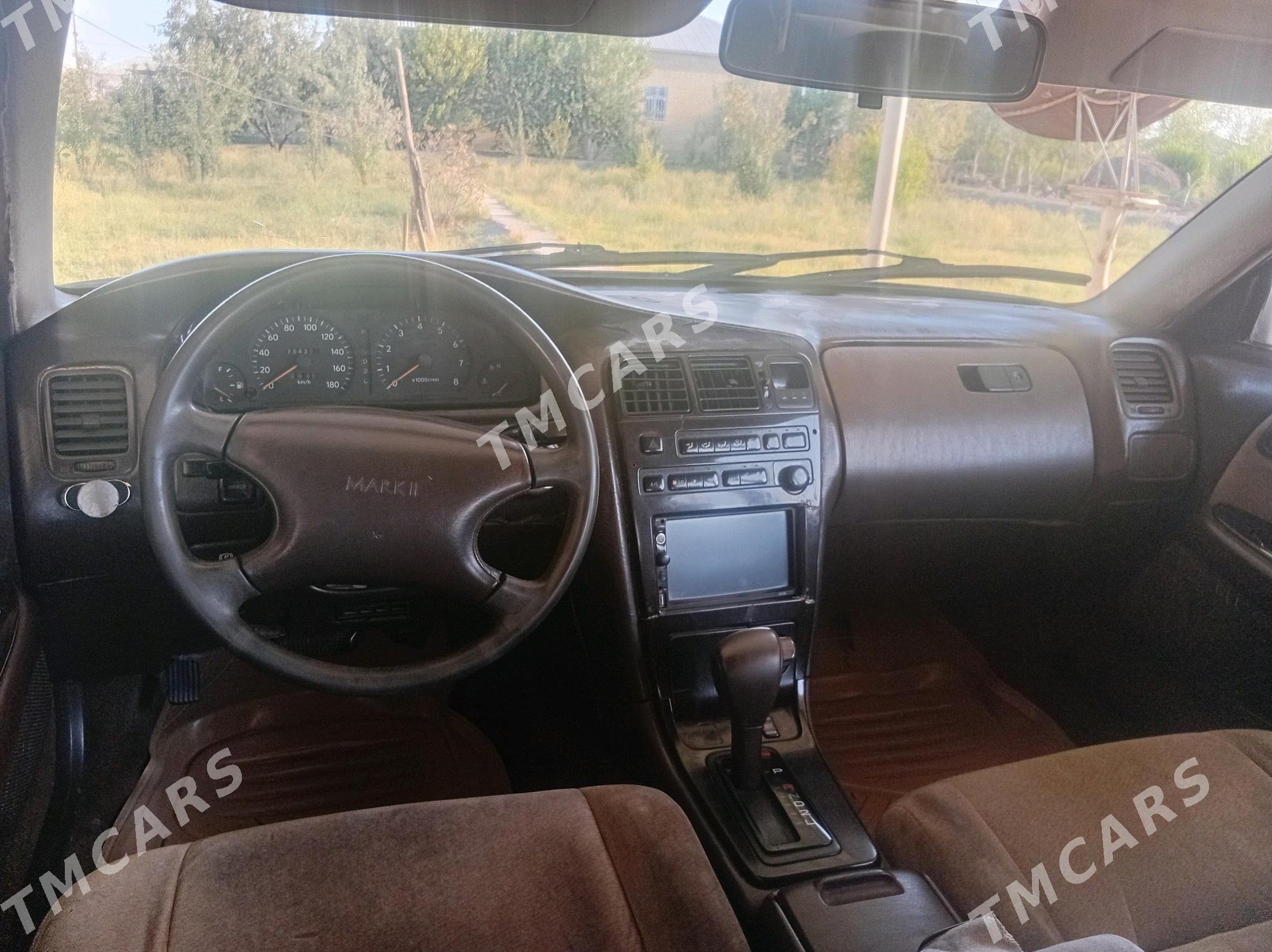 Toyota Mark II 1993 - 60 000 TMT - Мургап - img 2