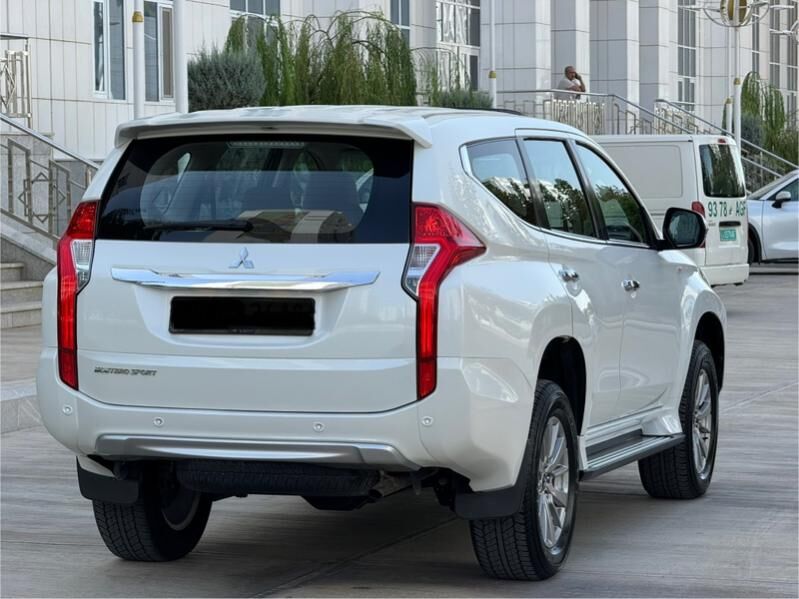 Mitsubishi Montero Sport 2019 - 370 000 TMT - Aşgabat - img 5