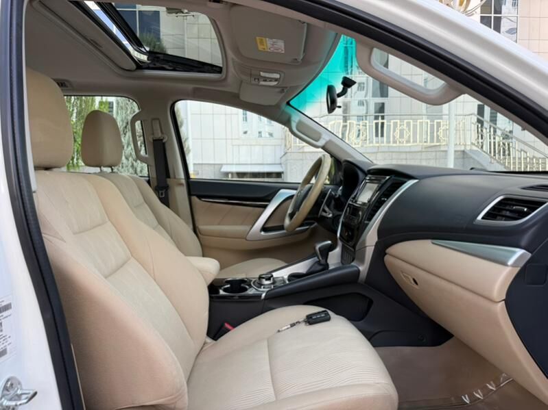 Mitsubishi Montero Sport 2019 - 370 000 TMT - Aşgabat - img 7