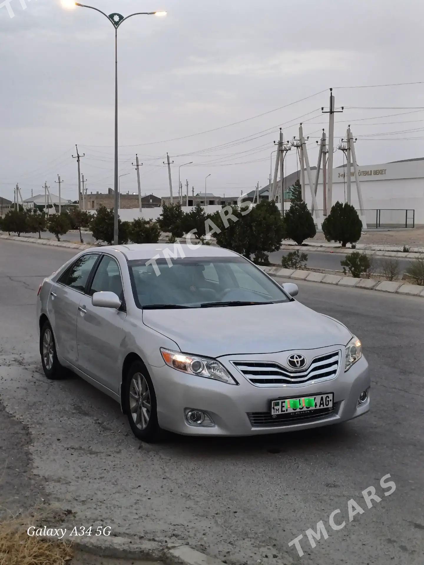 Toyota Camry 2011 - 180 000 TMT - Gyzylarbat - img 2