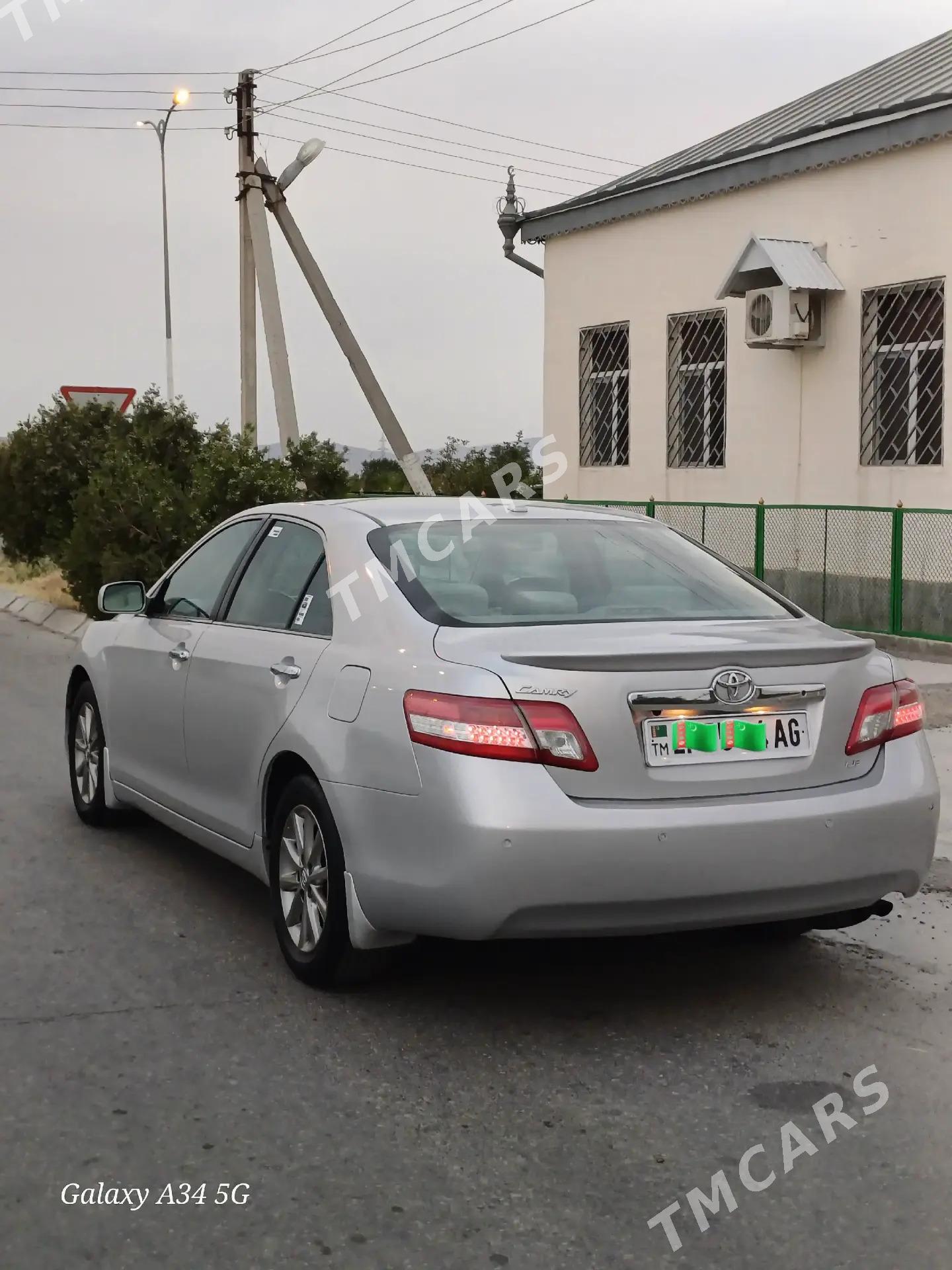 Toyota Camry 2011 - 180 000 TMT - Gyzylarbat - img 3