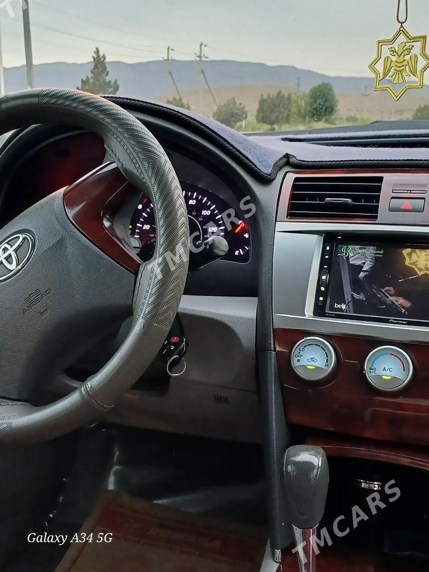 Toyota Camry 2011 - 180 000 TMT - Gyzylarbat - img 10