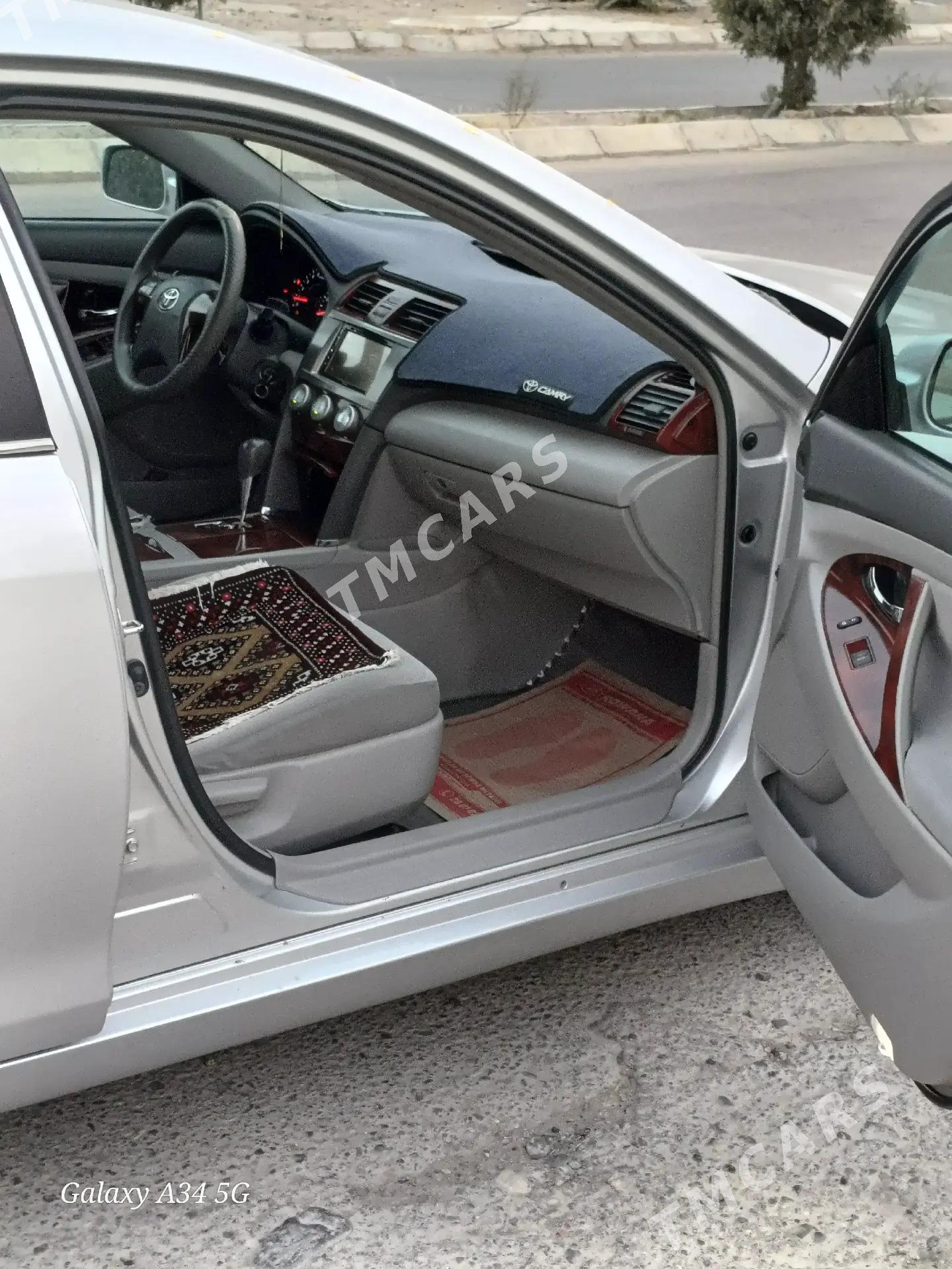 Toyota Camry 2011 - 180 000 TMT - Gyzylarbat - img 6