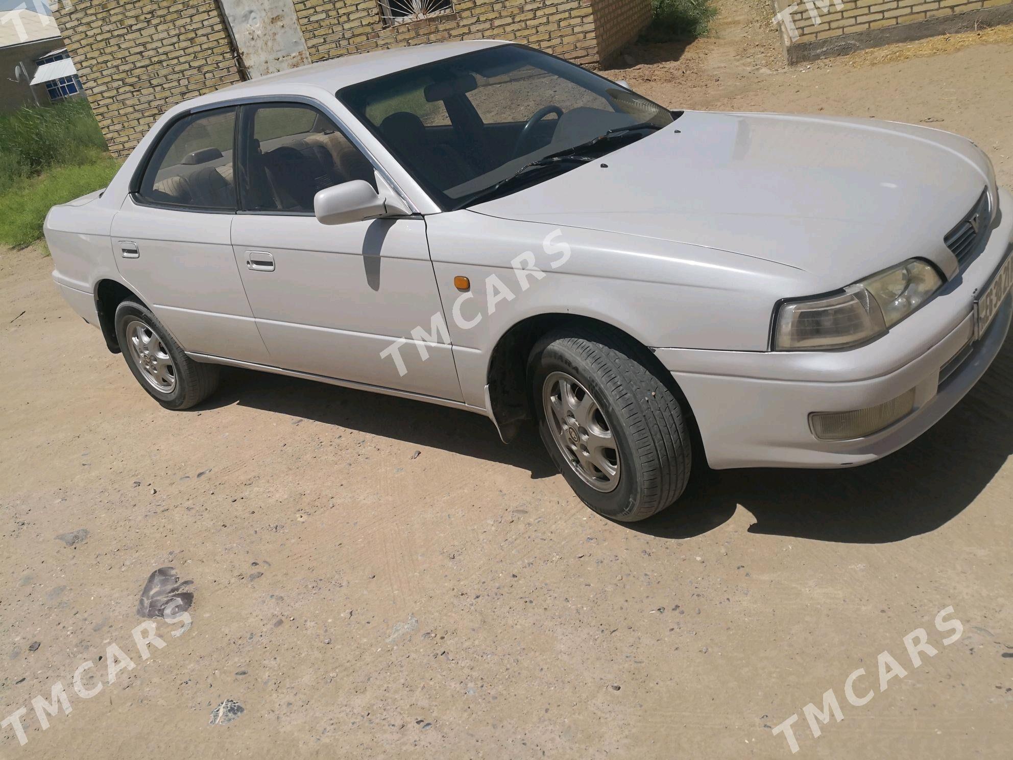 Toyota Vista 1995 - 58 000 TMT - Мары - img 4