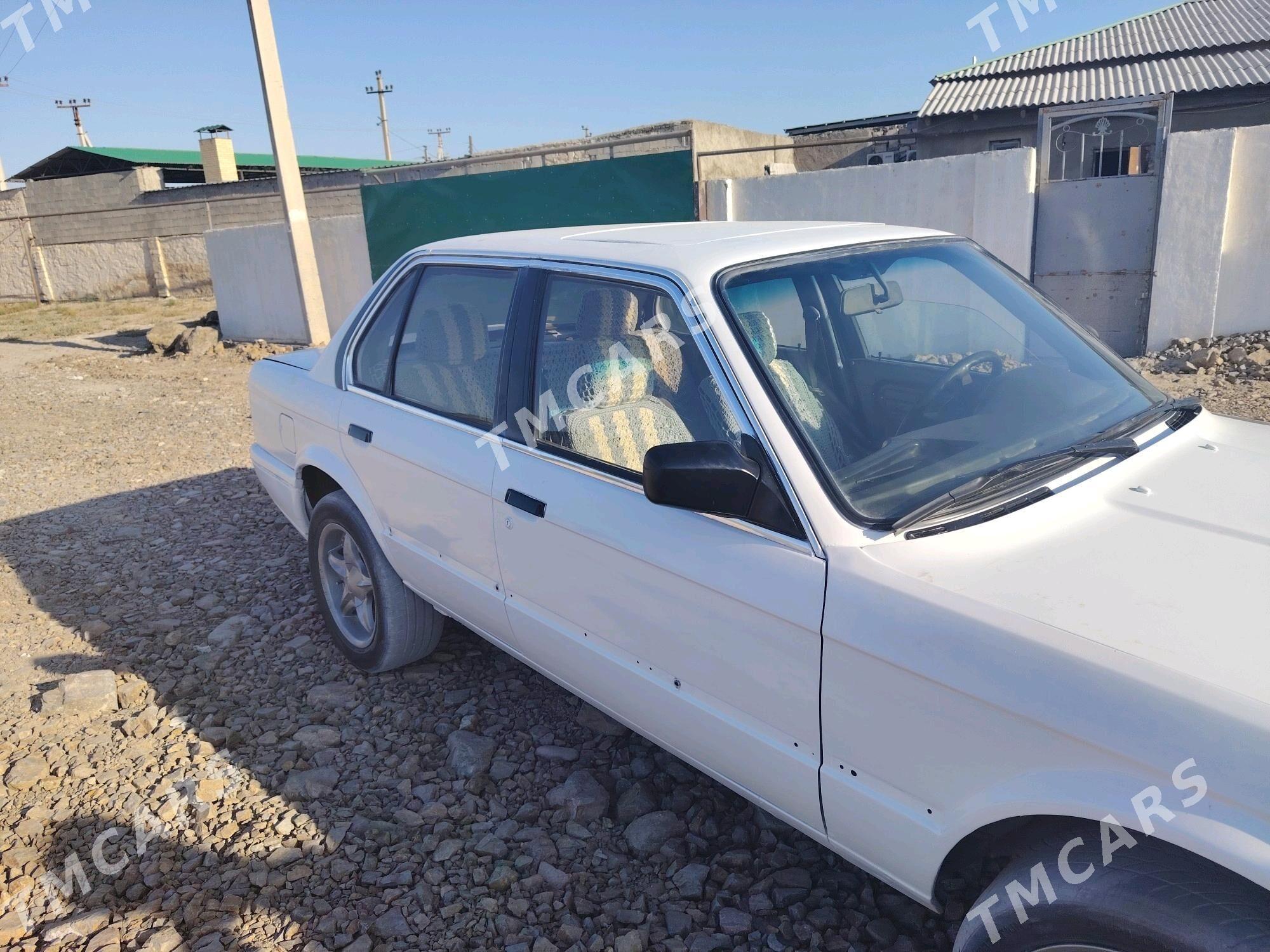 BMW 3 Series 1991 - 20 000 TMT - Türkmenbaşy - img 5