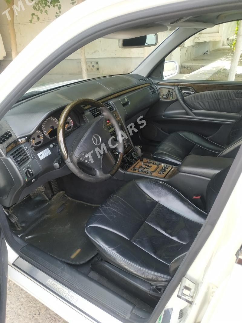 Mercedes-Benz E430 2002 - 110 000 TMT - Ашхабад - img 5