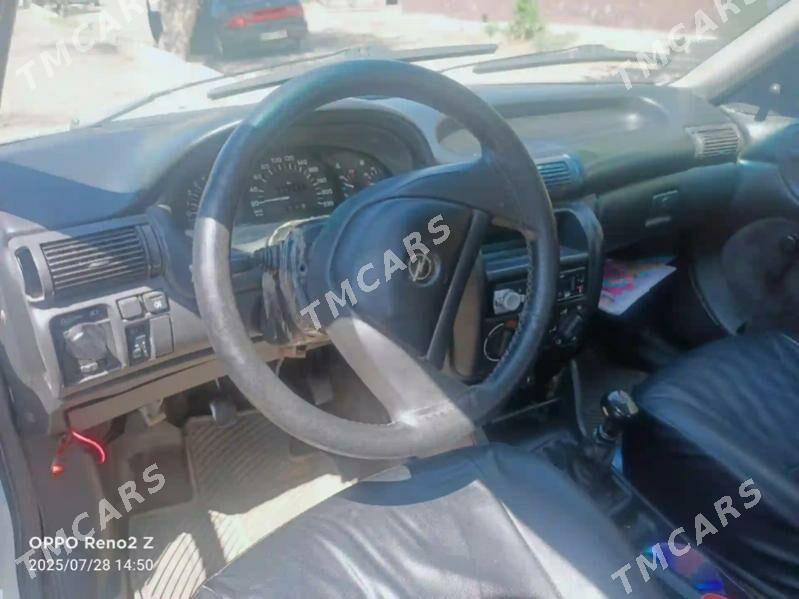 Opel Astra 1993 - 40 000 TMT - Mary - img 3