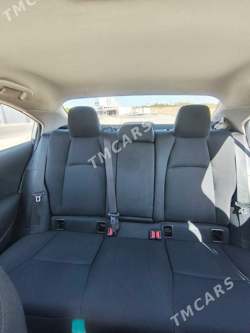 Toyota Corolla 2021 - 235 000 TMT - Ашхабад - img 4