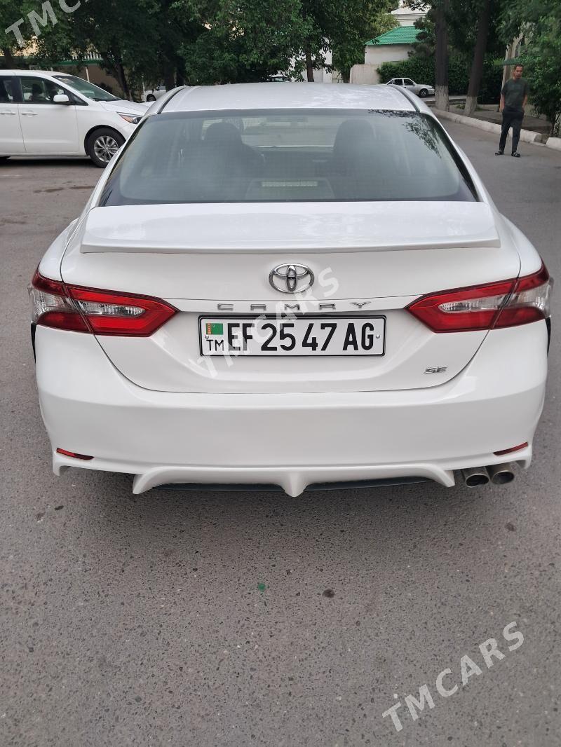 Toyota Camry 2018 - 269 000 TMT - Ашхабад - img 4