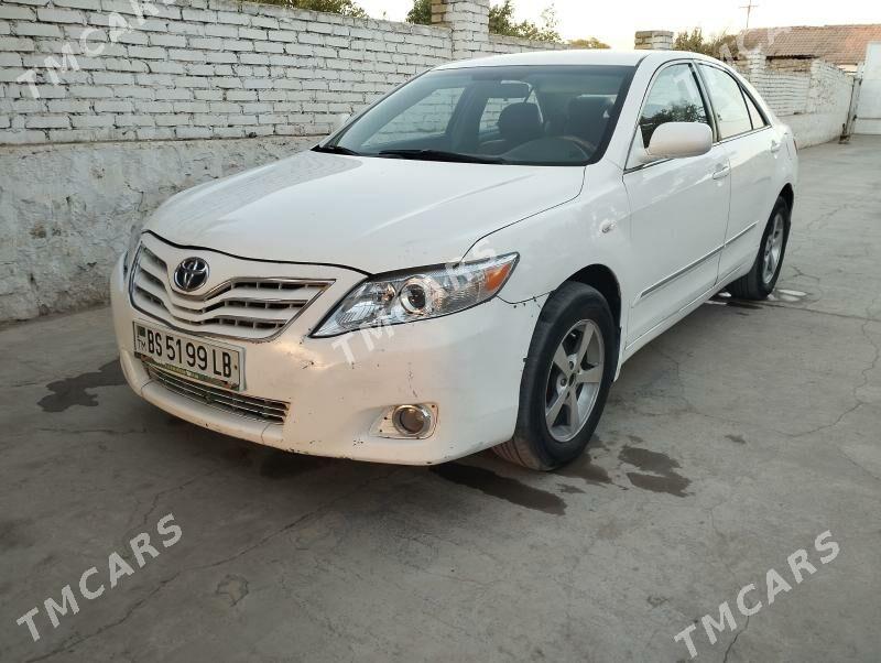 Toyota Camry 2010 - 123 000 TMT - Kerki - img 5