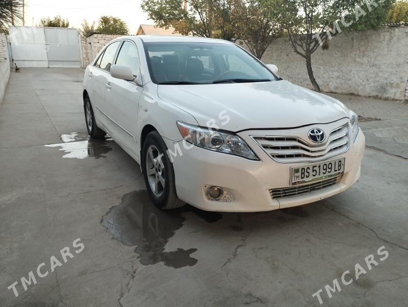 Toyota Camry 2010 - 123 000 TMT - Kerki - img 6