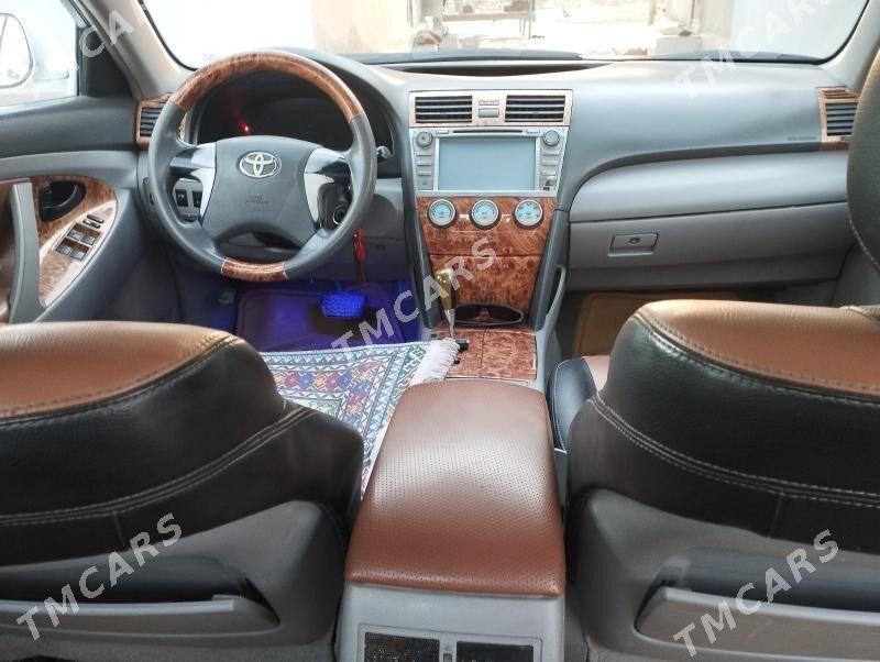 Toyota Camry 2010 - 123 000 TMT - Kerki - img 7