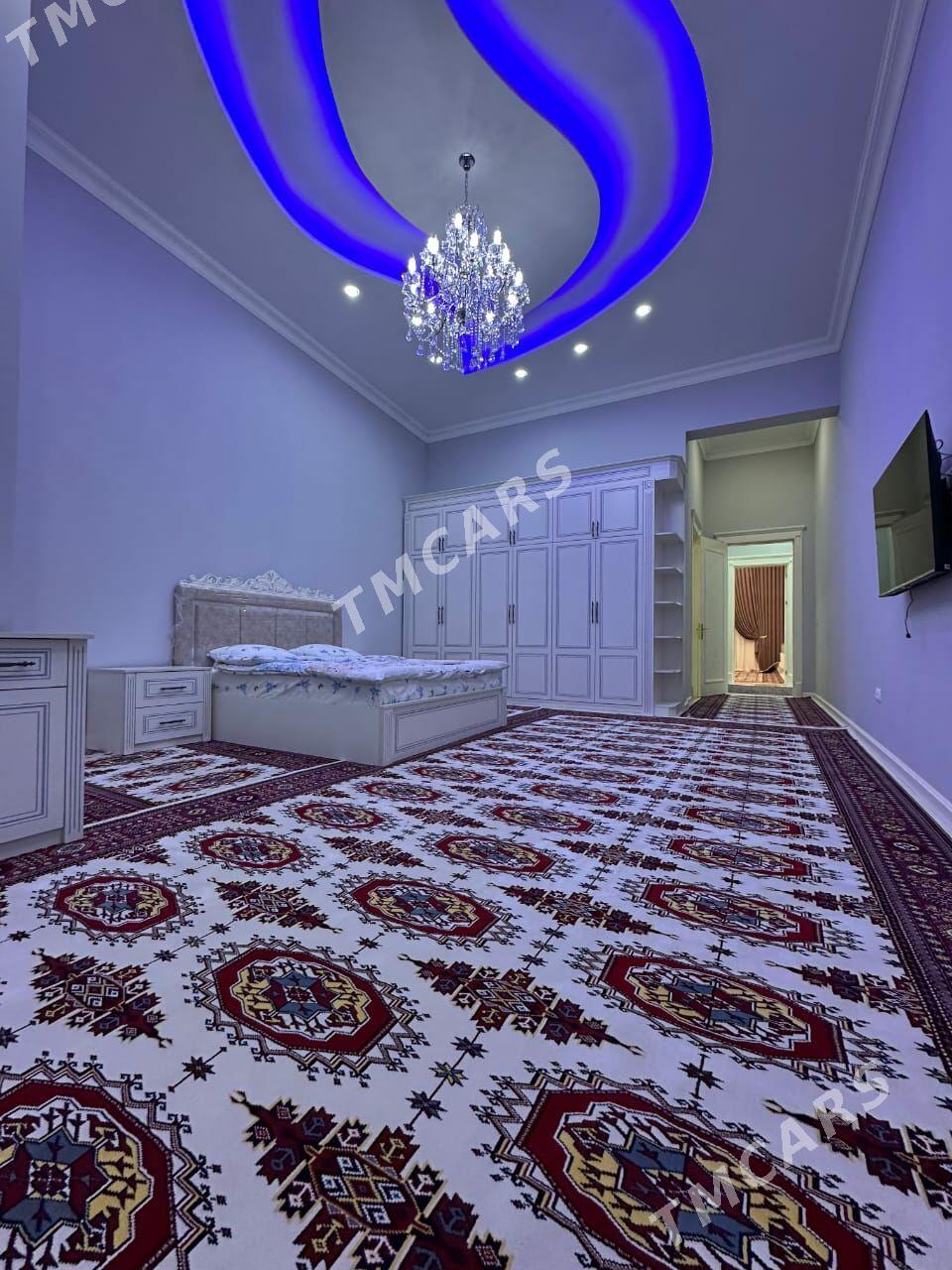 EÝESINDEN AŞGABAT MOLL - Aşgabat - img 4