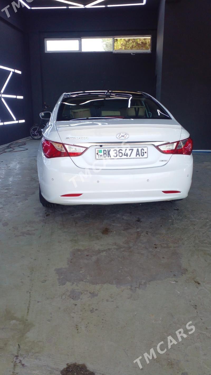 Hyundai Sonata 2012 - 169 000 TMT - Podwoýski köç. (Bitarap Türkmenistan şaýoly) - img 6