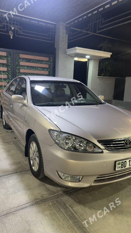 Toyota Camry 2005 - 250 000 TMT - Гарадамак - img 5