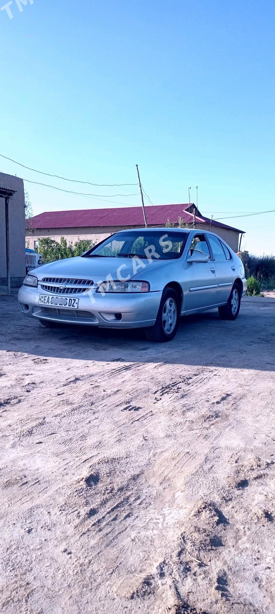 Nissan Altima 2000 - 40 000 TMT - Кёнеургенч - img 4