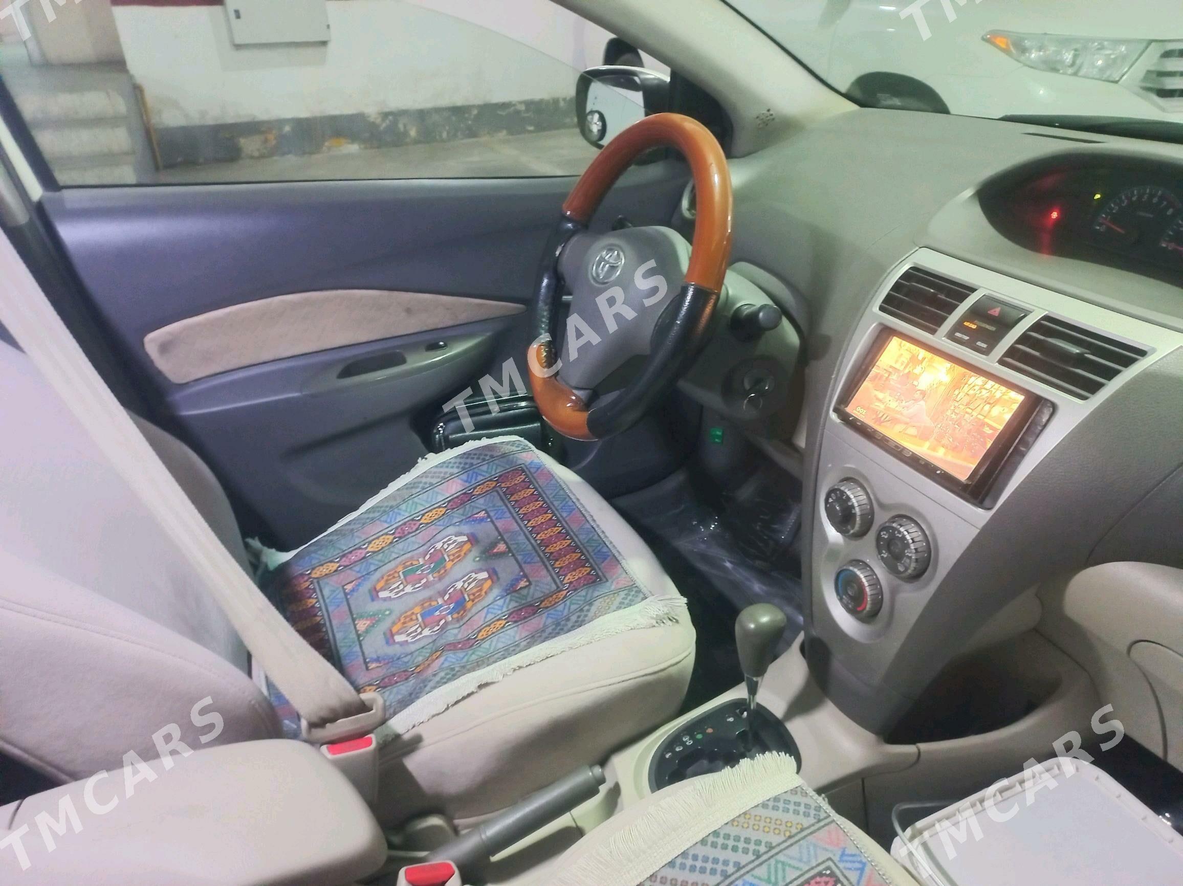 Toyota Yaris 2009 - 120 000 TMT - ул. Подвойского (Битарап Туркменистан шаёлы) - img 7