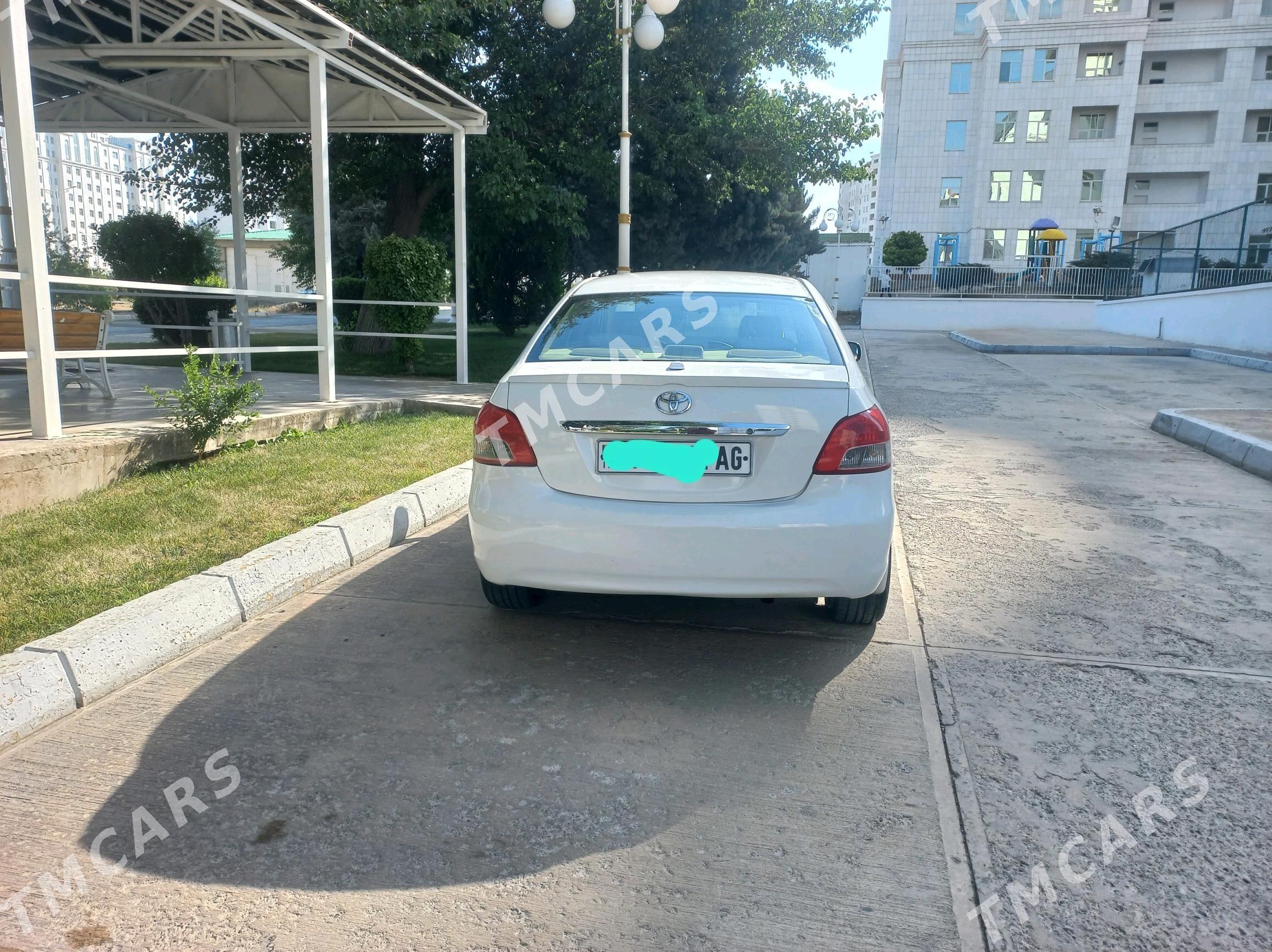 Toyota Yaris 2009 - 120 000 TMT - ул. Подвойского (Битарап Туркменистан шаёлы) - img 8