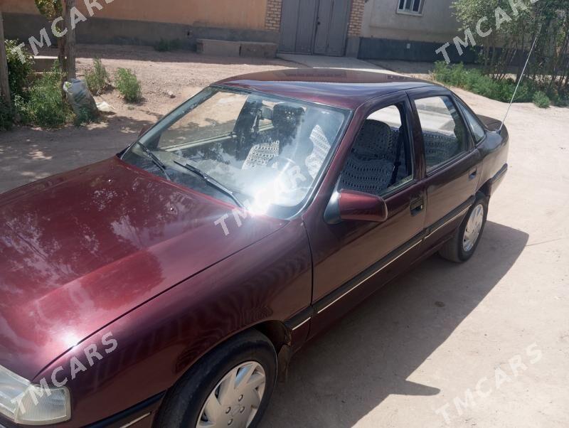 Opel Vectra 1991 - 36 000 TMT - Губадаг - img 3