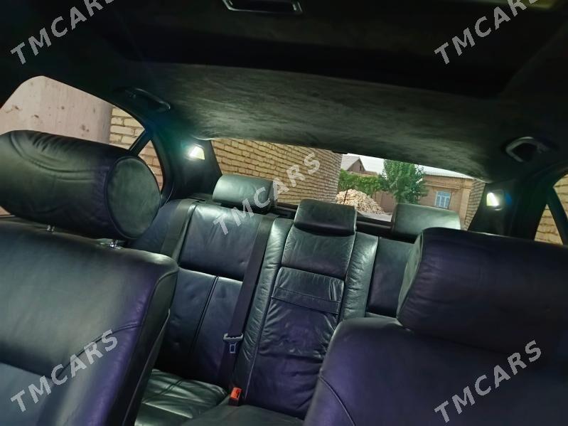 BMW E39 2002 - 200 000 TMT - Сакар - img 5