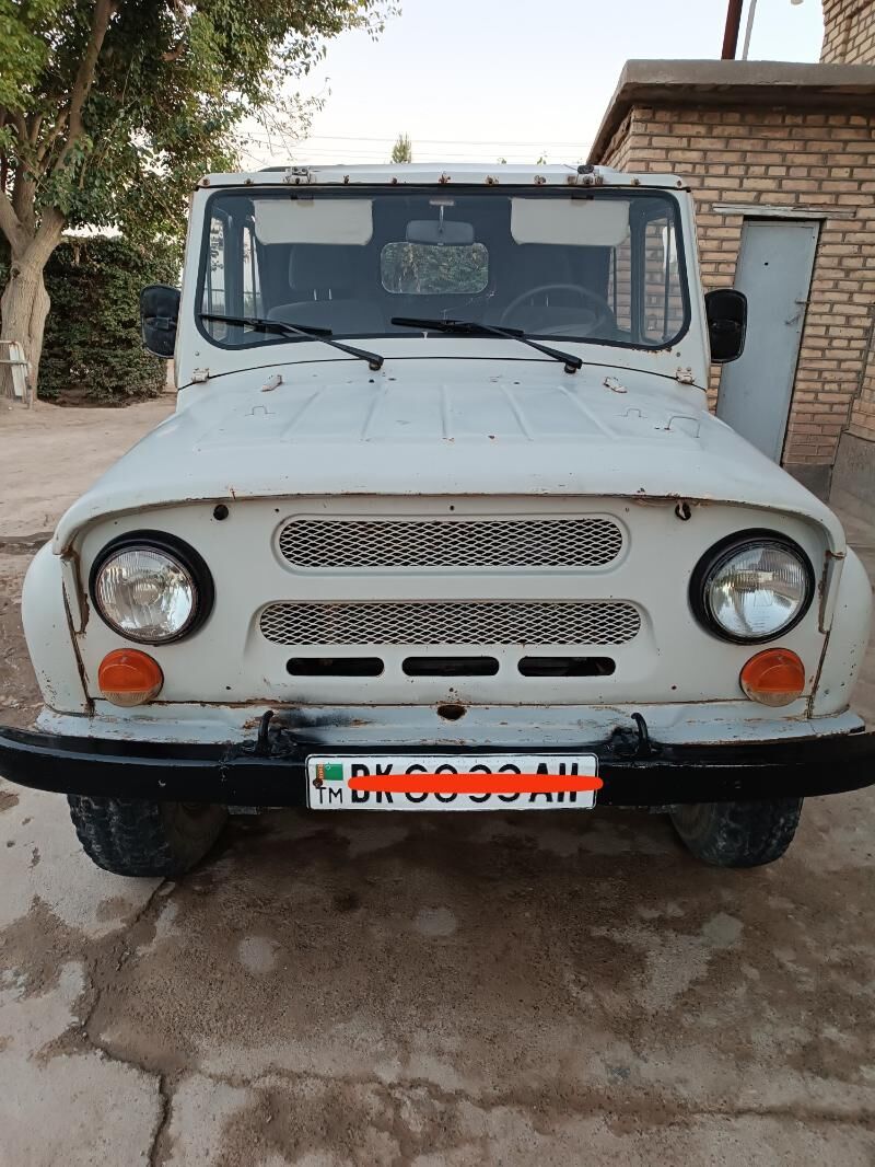 UAZ 469 2000 - 26 000 TMT - Теджен - img 7