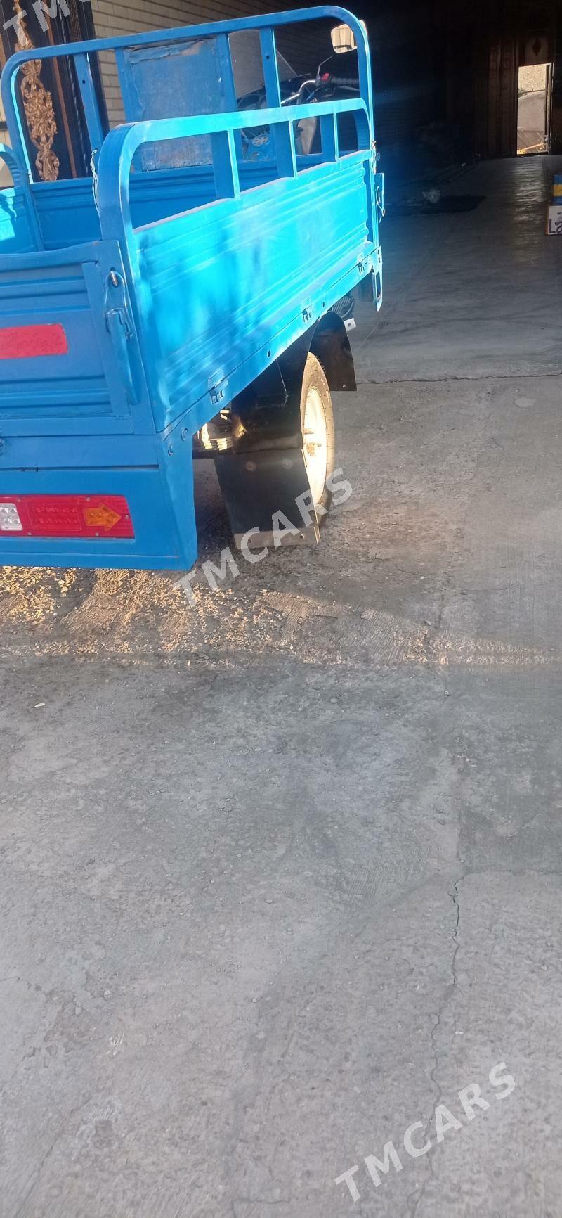 Fekon FK200-14G 2011 - 25 000 TMT - Чарджоу - img 2