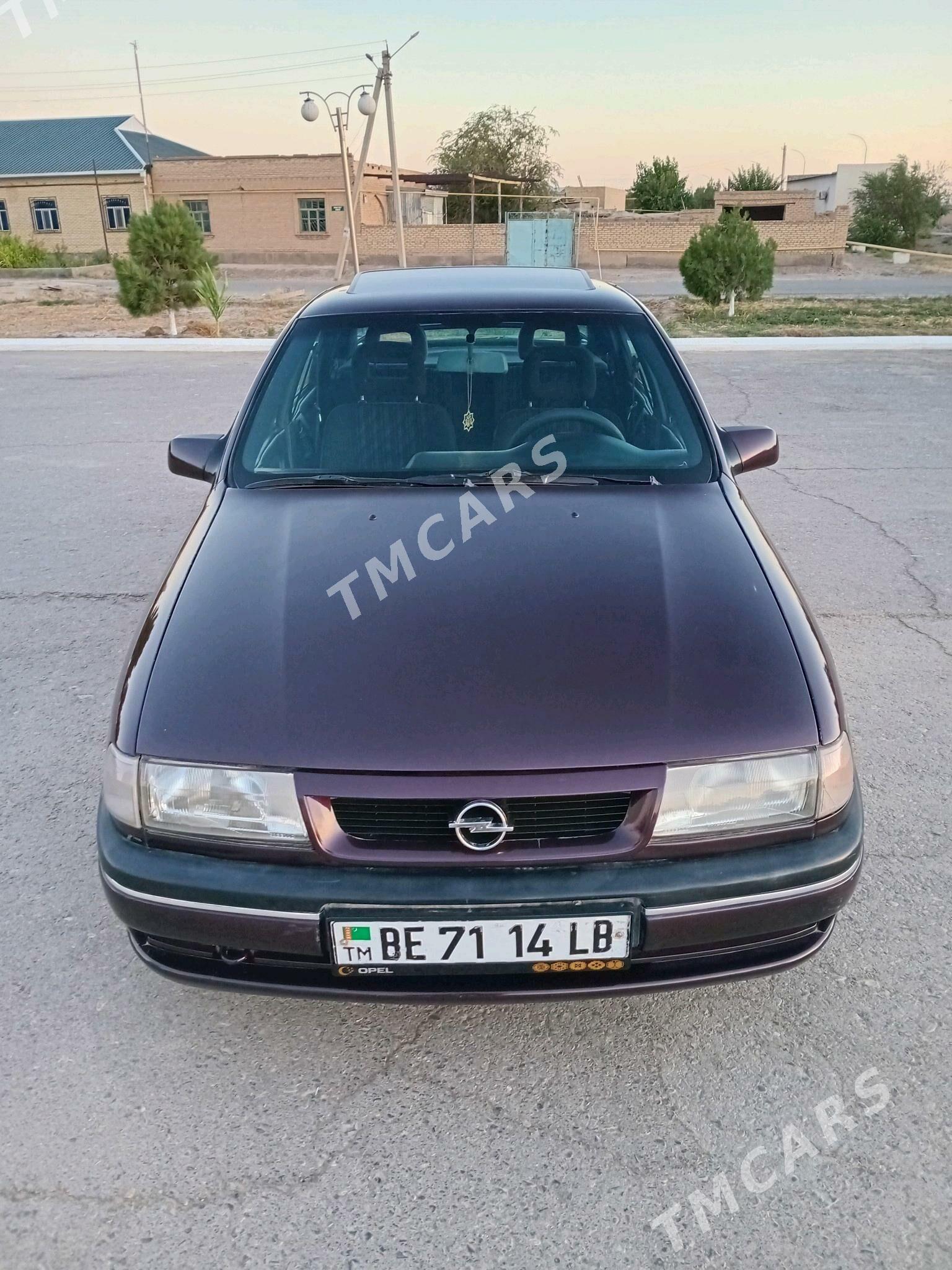 Opel Vectra 1994 - 50 000 TMT - Фарап - img 5
