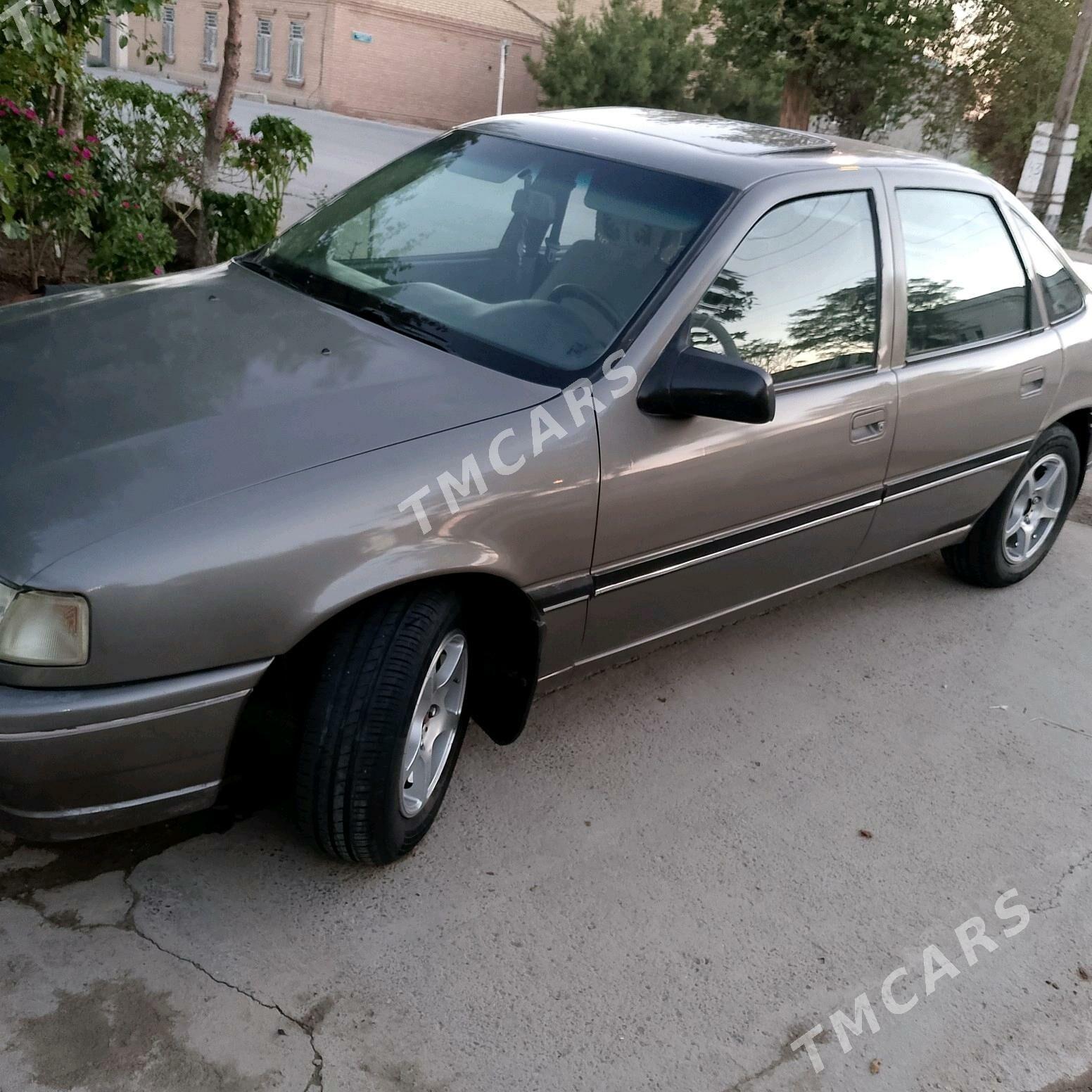 Opel Vectra 1992 - 26 000 TMT - Çärjew - img 7