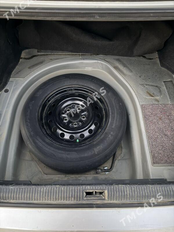 Toyota Camry 2002 - 187 000 TMT - Mary - img 5