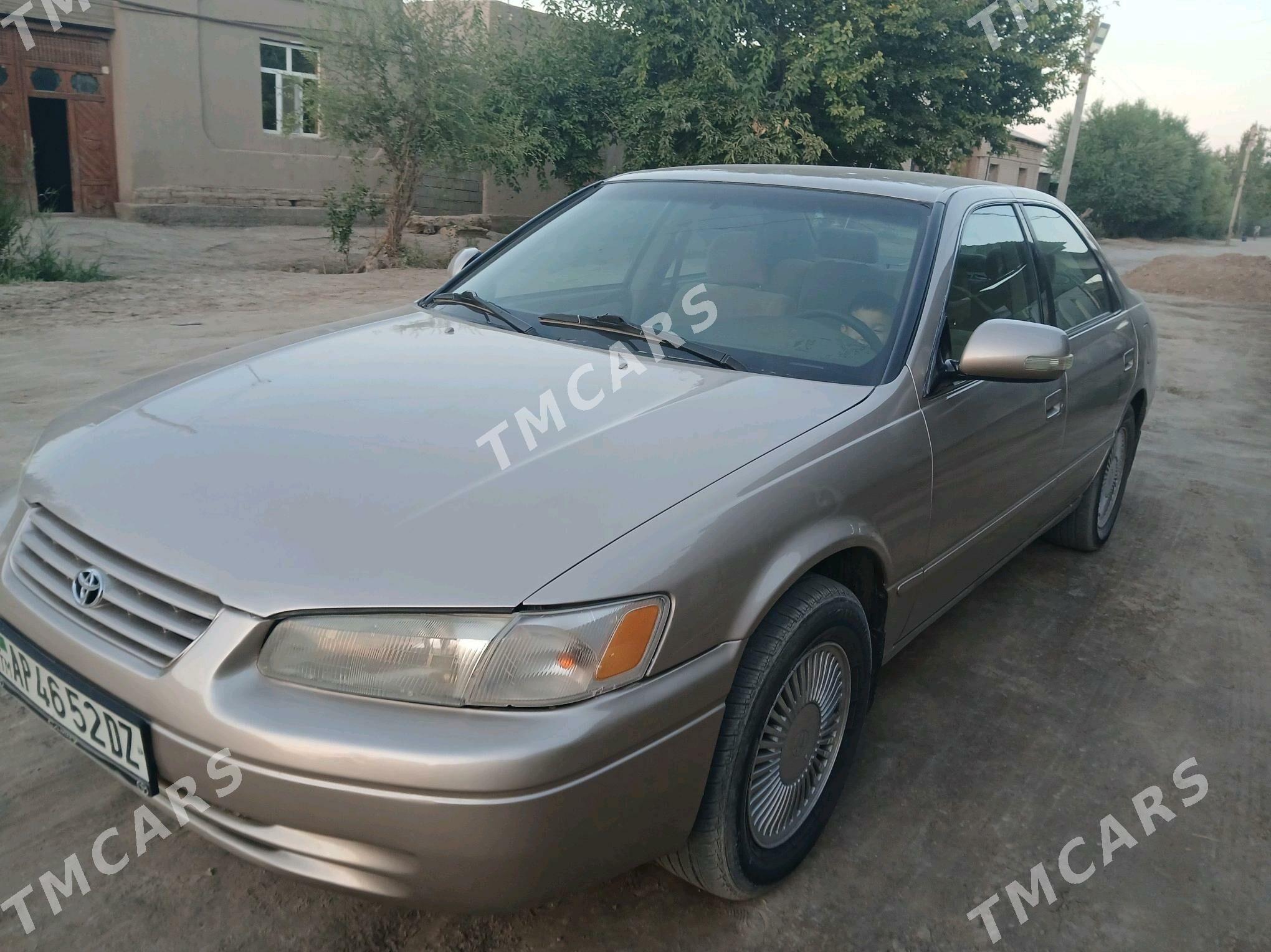Toyota Camry 1999 - 134 000 TMT - Кёнеургенч - img 6