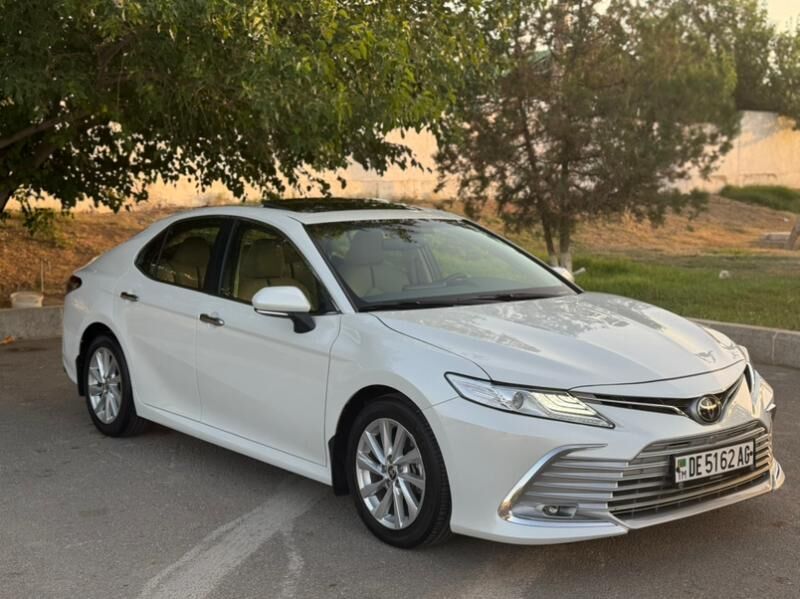 Toyota Camry 2023 - 340 000 TMT - Aşgabat - img 4