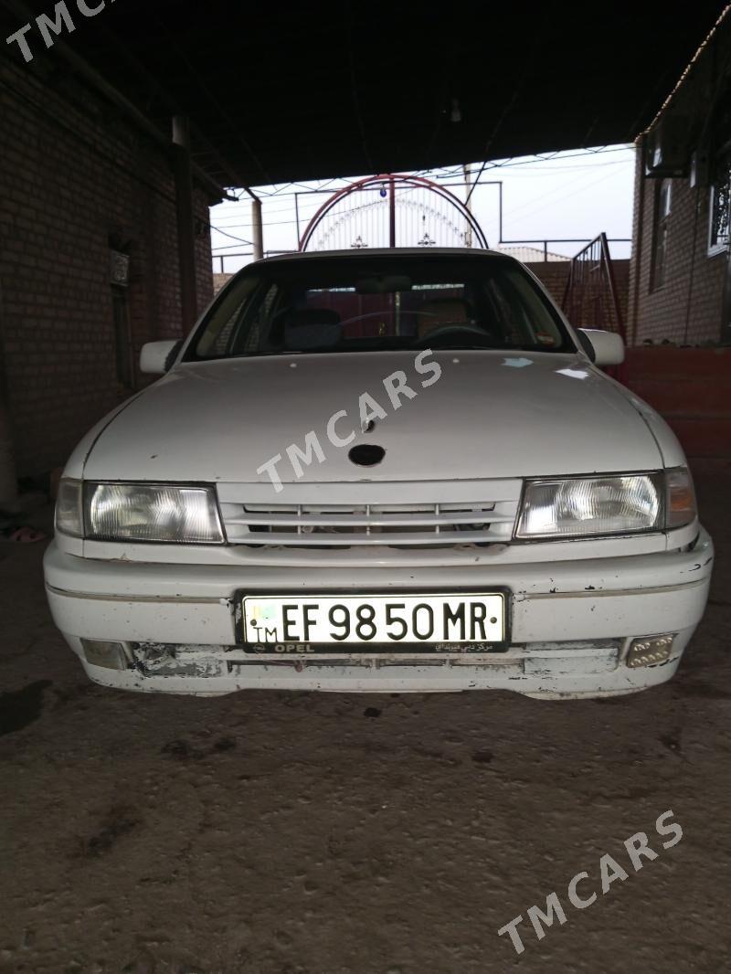 Opel Vectra 1990 - 32 000 TMT - Murgap - img 5